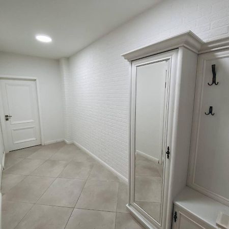 צ'יסינאו Historical Apartment מראה חיצוני תמונה